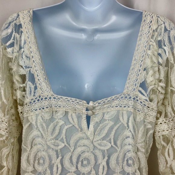 Solitaire white floral lace overlay dress M - Picture 5 of 7